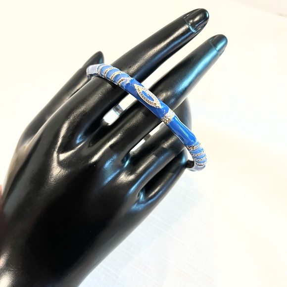 Blue Enamel Costume Jewelry Bangle - Picture 7 of 7